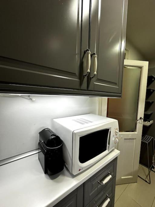 Apartamento Con Parking En Centro De Madrid-Chamberi Lägenhet Exteriör bild